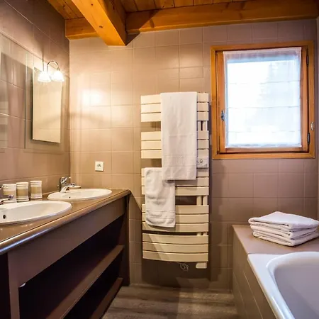 Les Chalets Du Cristallier Chamonix