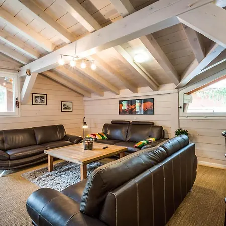 Les Chalets Du Cristallier *