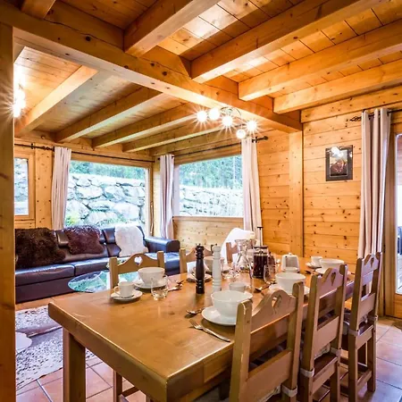 Les Chalets Du Cristallier